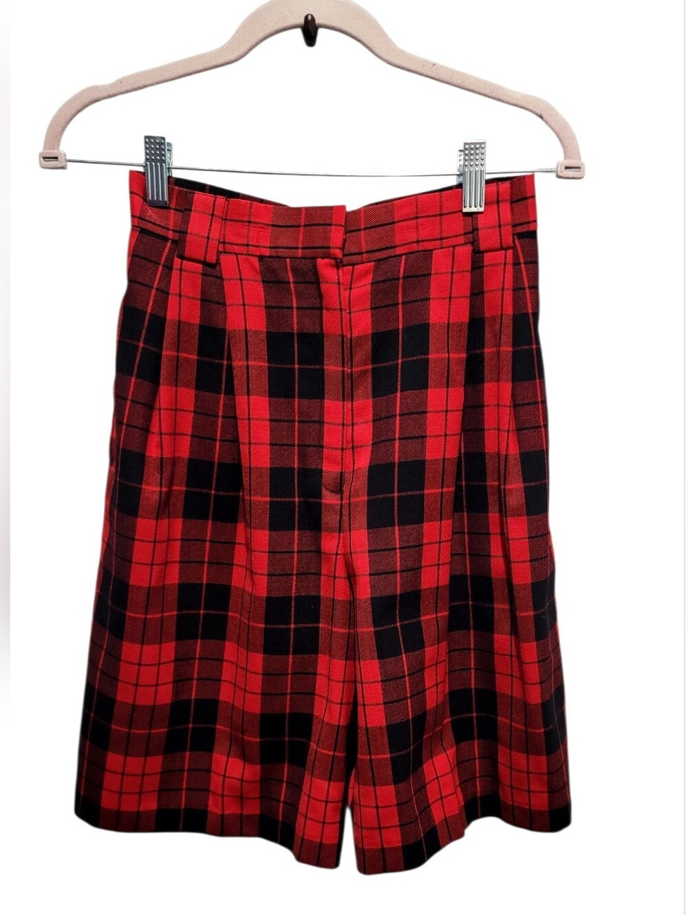 JH Collectibles 100% Pure Wool Red Black Plaid Bermuda Shorts Size 6